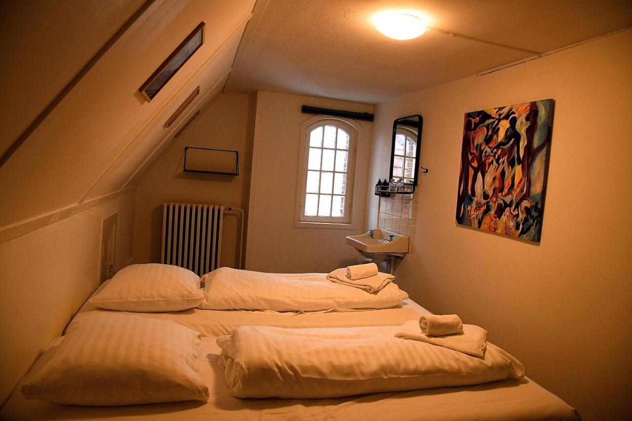 Bed and Breakfast Den Gamle Arrest Ribe Exteriér fotografie